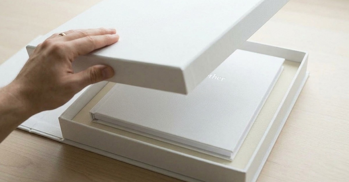  Wedding album sizes comparison 12x12 and 8x11 – custom wedding photobook sizes, pricing options and premium print quality